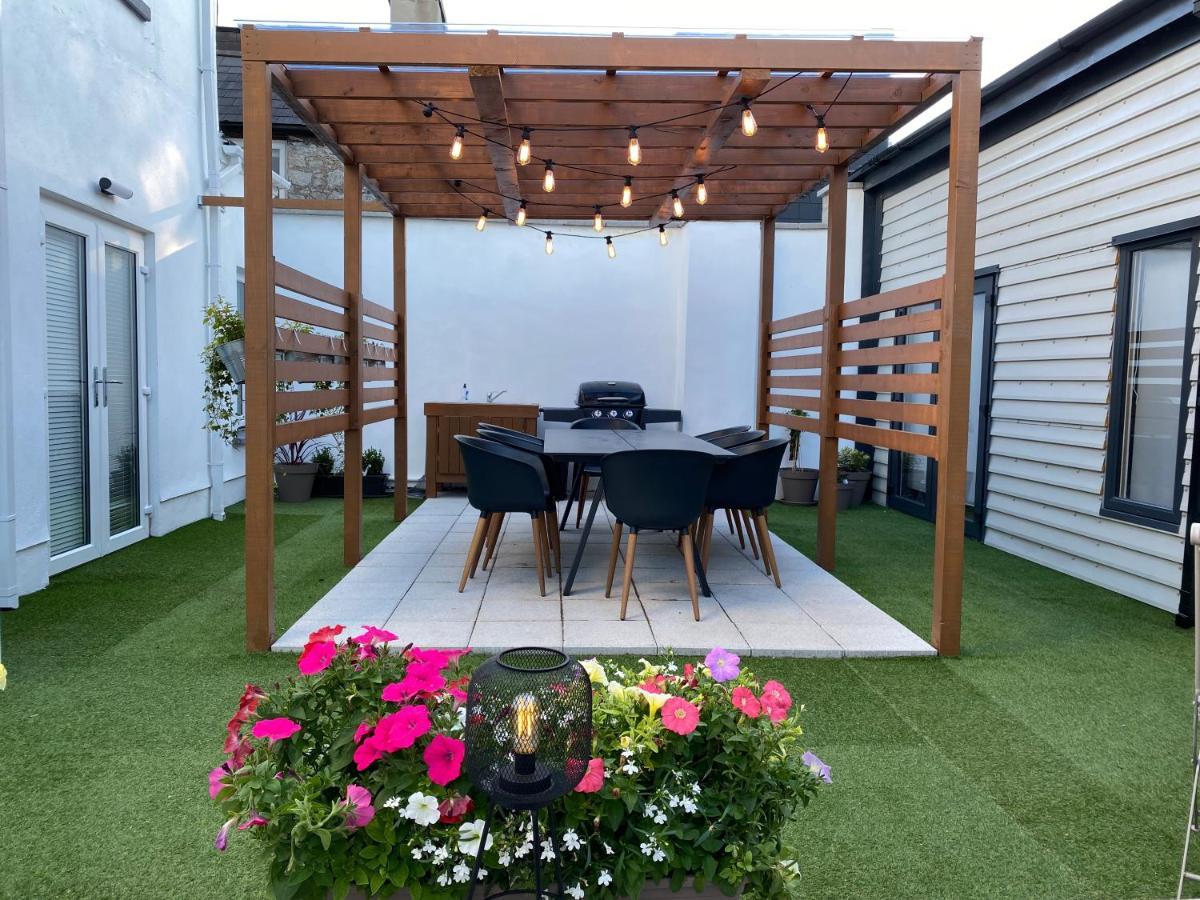 דנגרבן Macs Townhouse Dungarvan מראה חיצוני תמונה