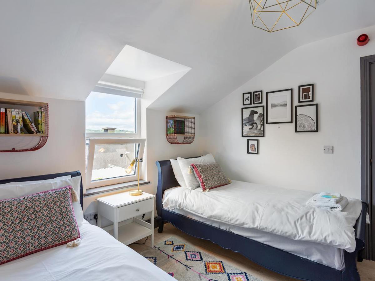 דנגרבן Macs Townhouse Dungarvan מראה חיצוני תמונה