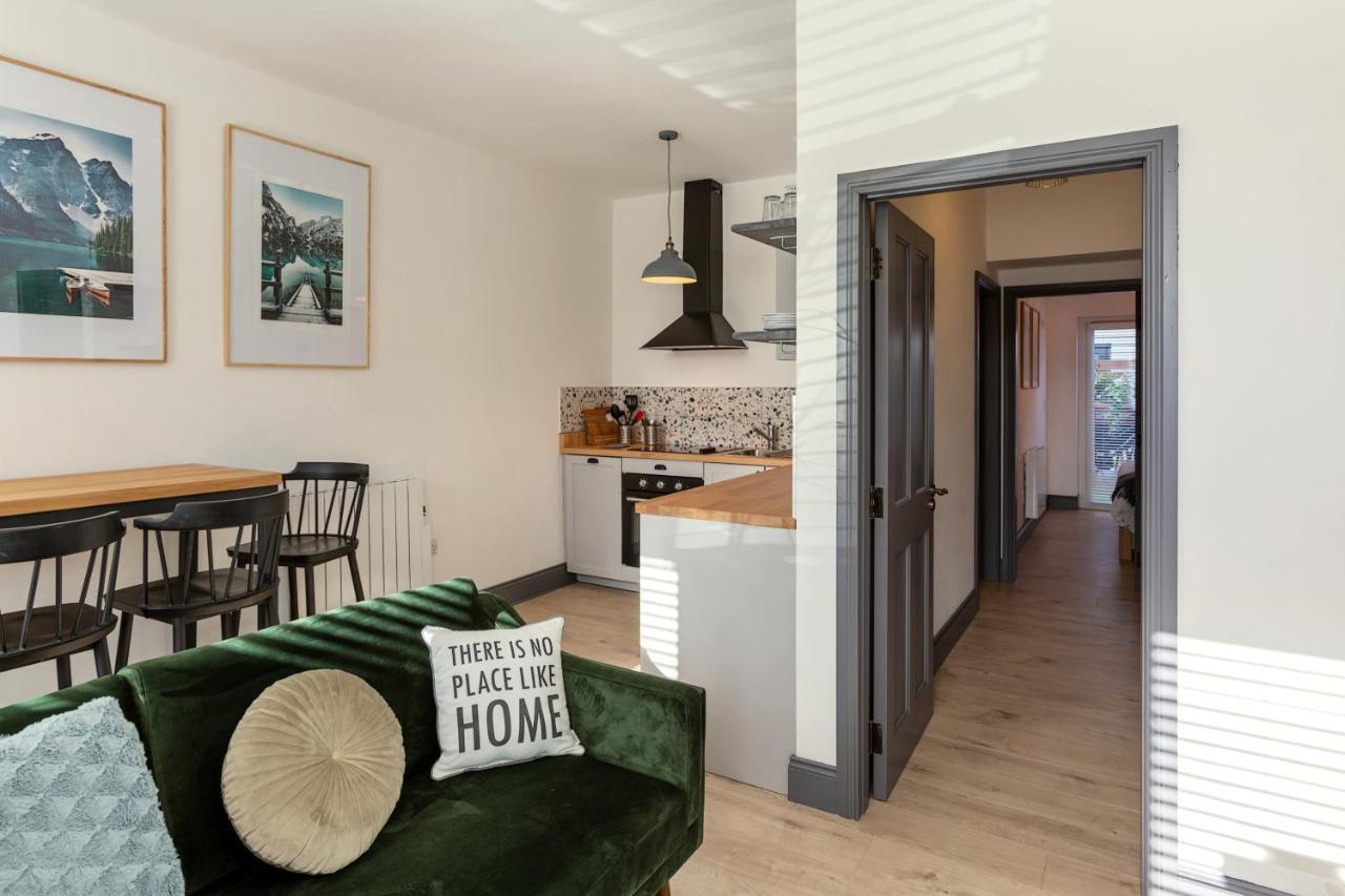 דנגרבן Macs Townhouse Dungarvan מראה חיצוני תמונה
